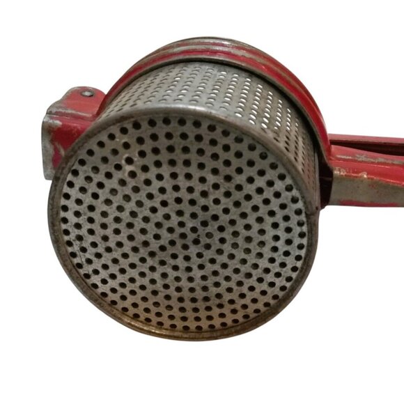 Vintage 1950's Potato Ricer Press With Red Handle - Picture 15 of 15